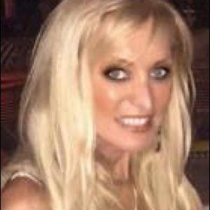 Meet your Posher, Jacqueline